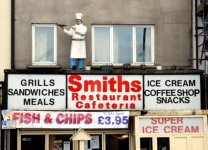 Images of old Morecambe - Facade Smiths Cafe